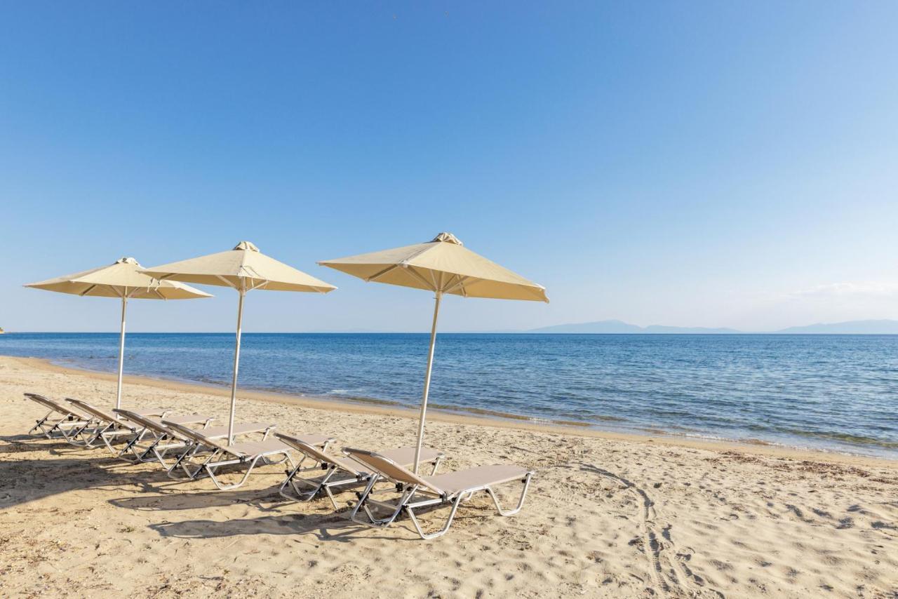 Luna Villa Private Beach Néa Iráklia Exterior foto